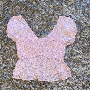 S Hollister pink flower teen juniors top. Worn once. Shirt crop Womens small